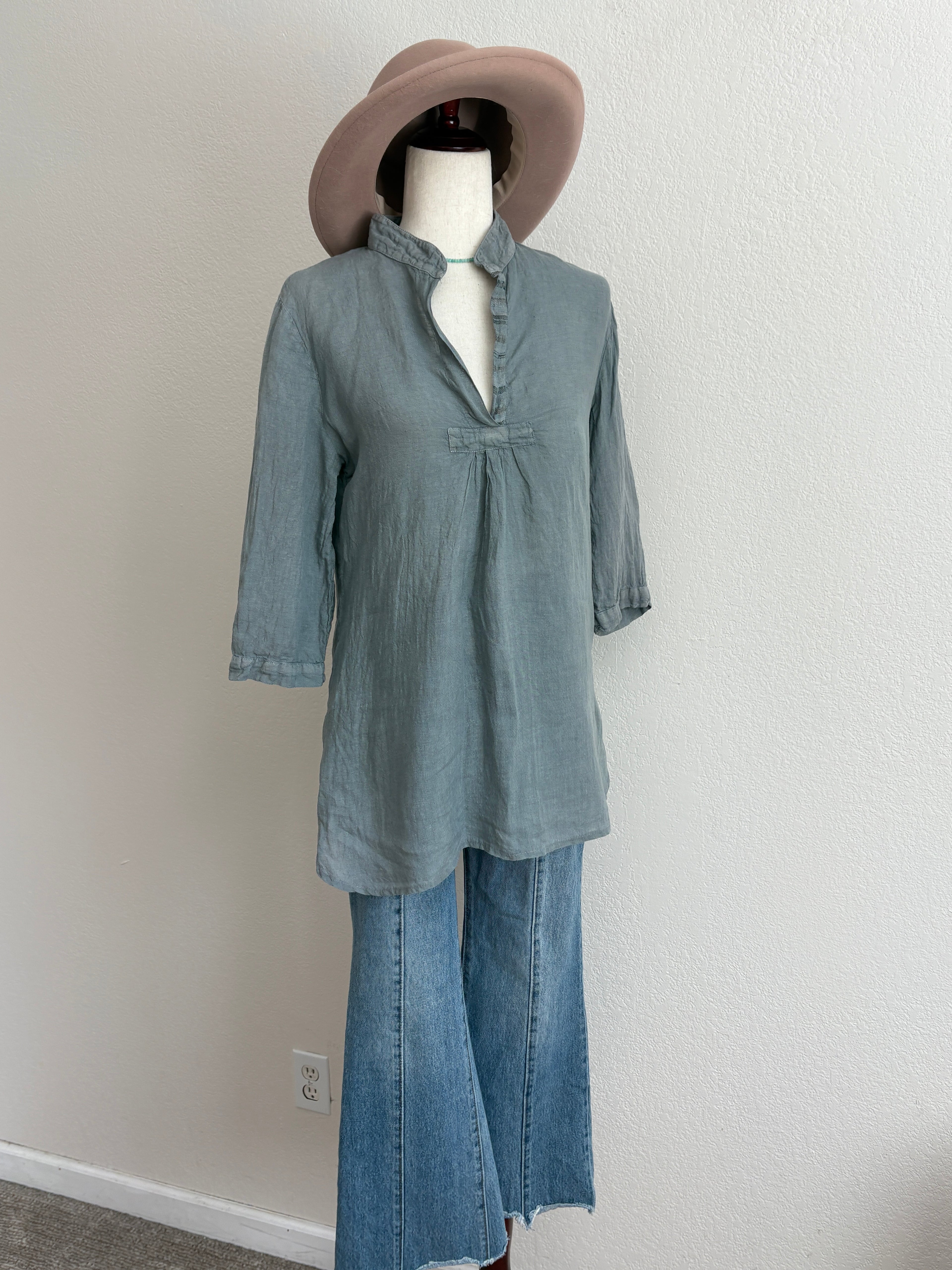 La Bottega di Brunella Linen Tunic (M)