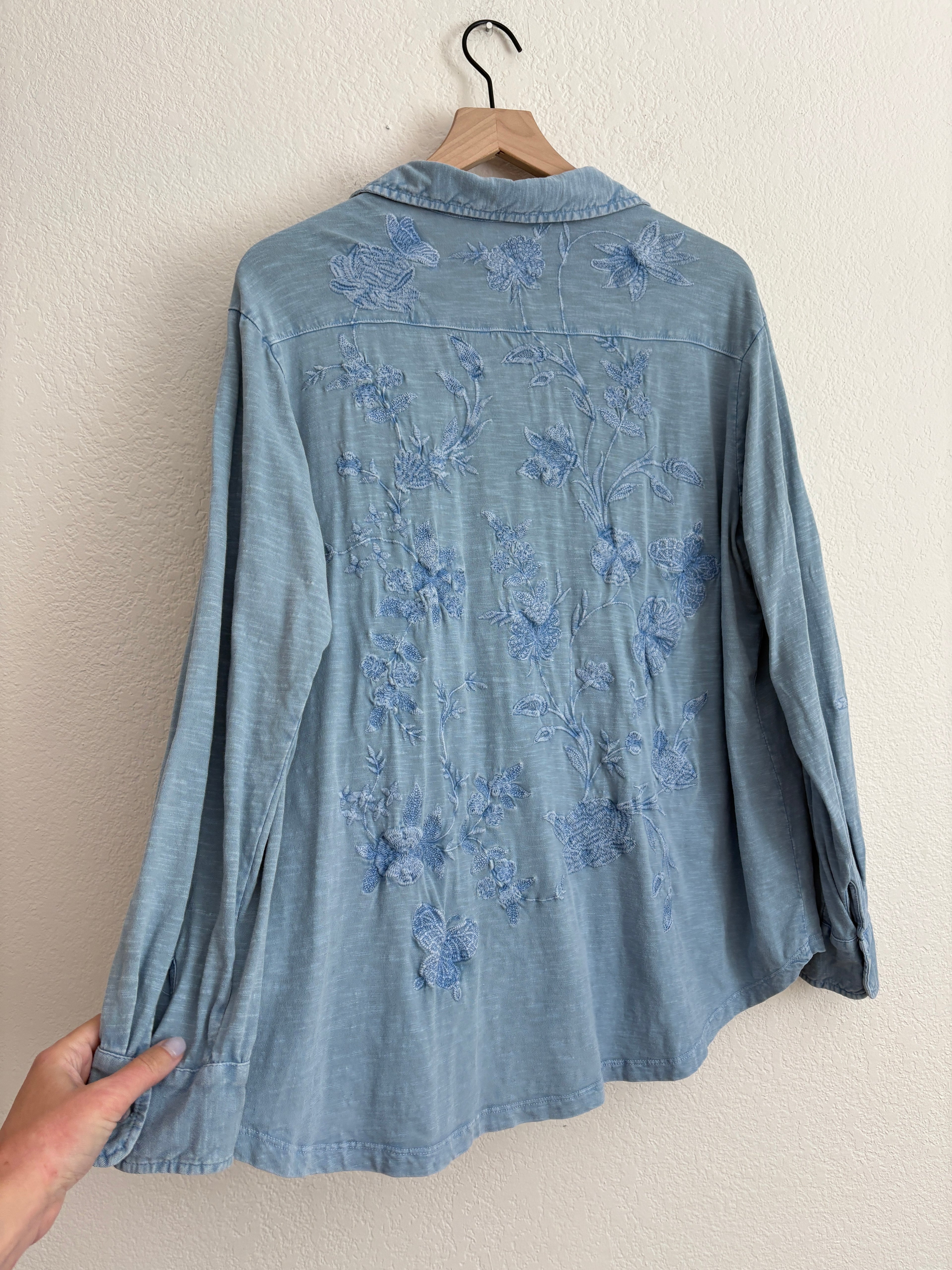 Anthropologie Caite Embroidered Shirt (M)