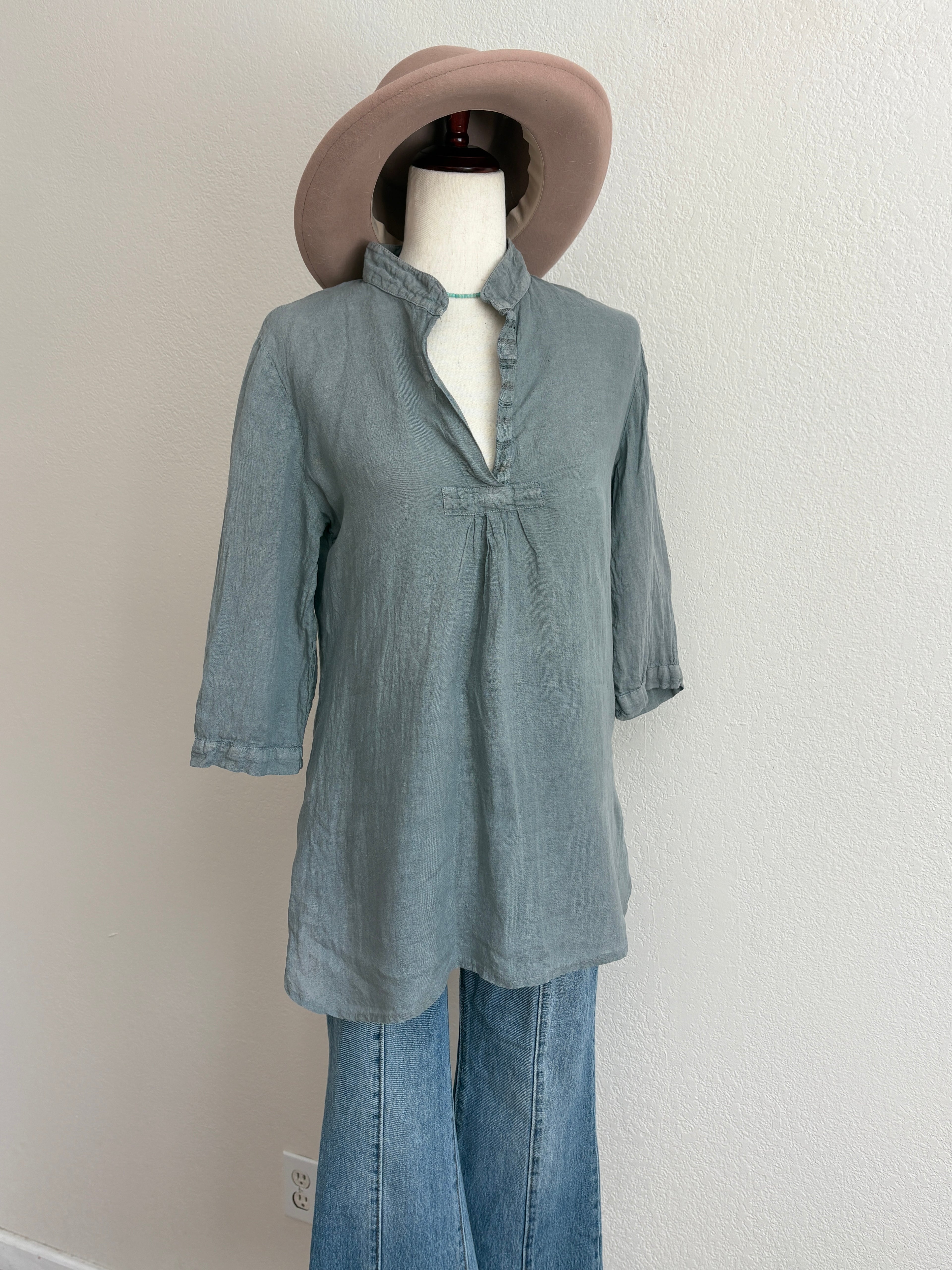La Bottega di Brunella Linen Tunic (M)