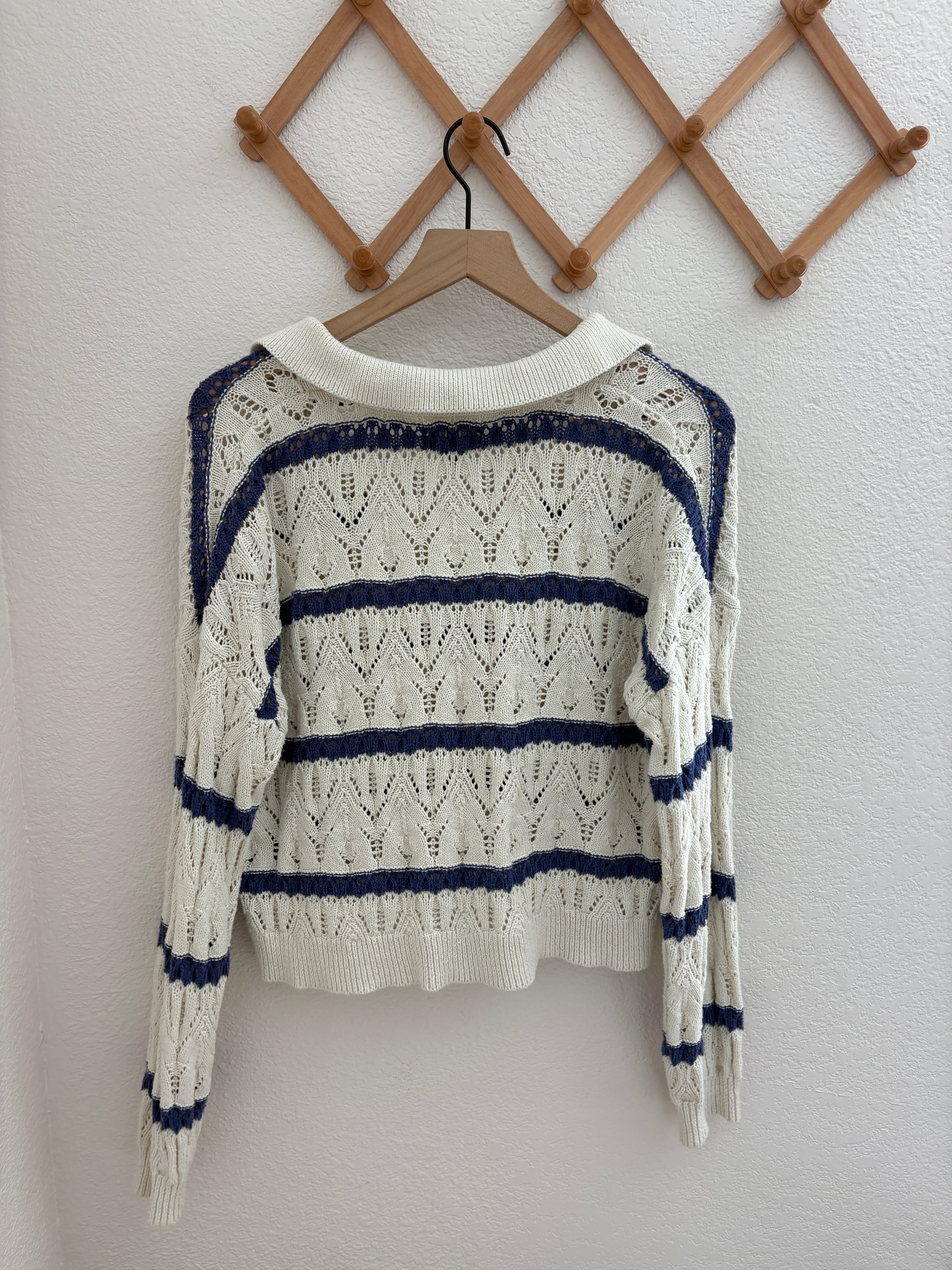 Universal Threads Knit Sweater (M)