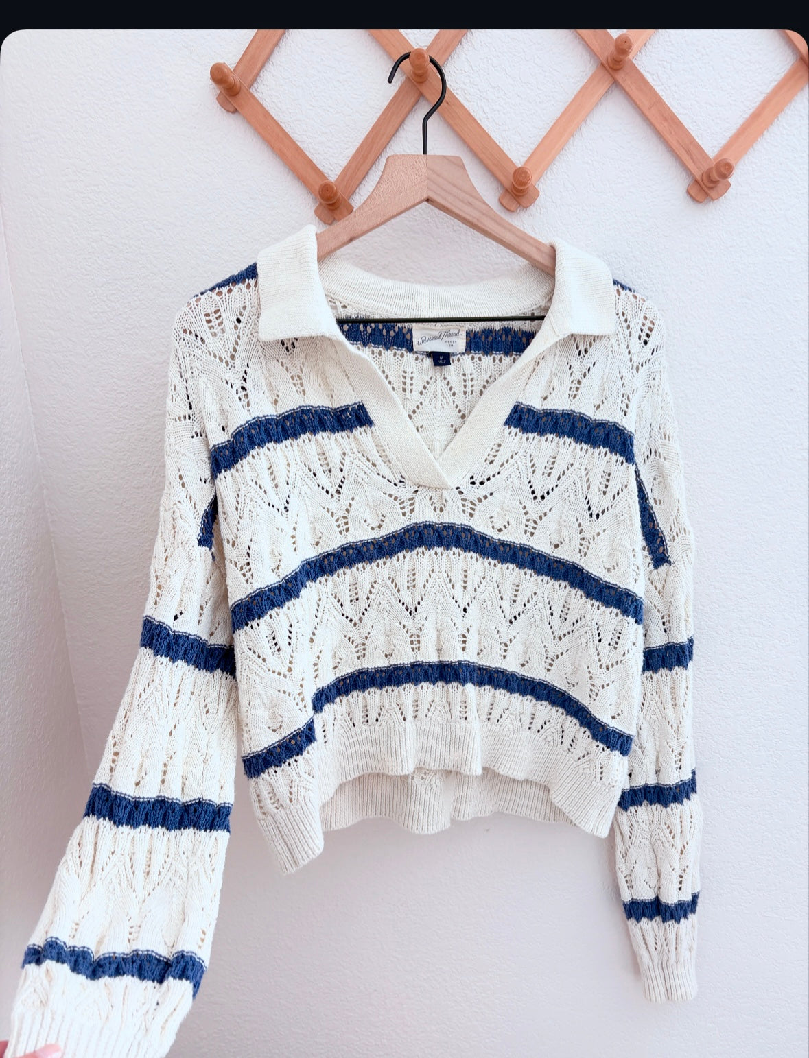 Universal Threads Knit Sweater (M)