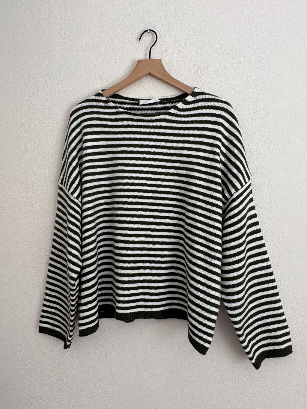 Carly Jean Los Angeles Striped Sweater (L)