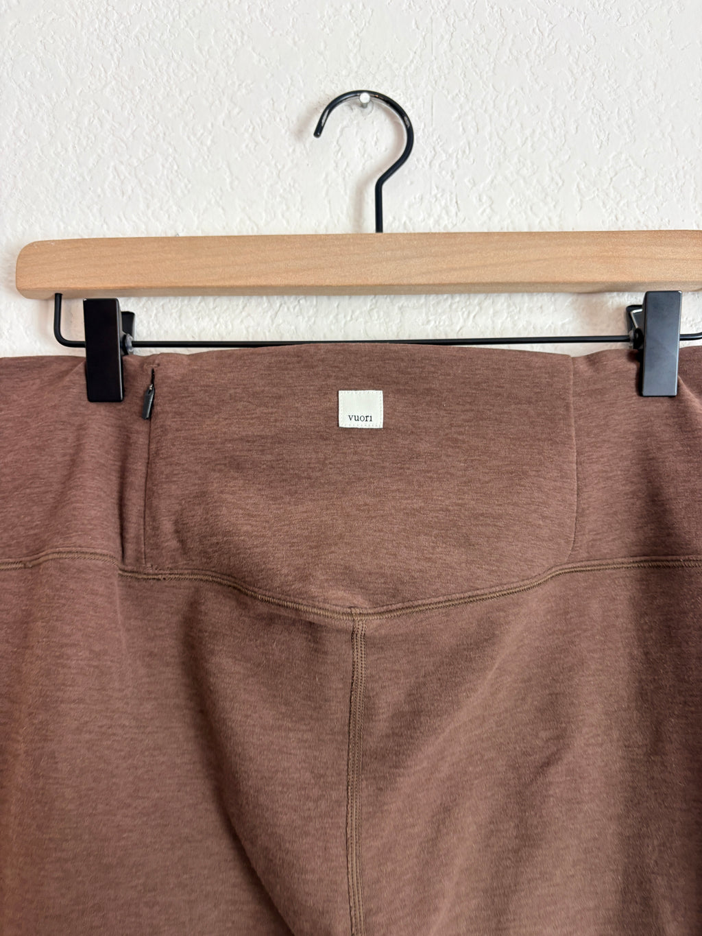 Vuori Chocolate Clean Elevation Leggings (M)