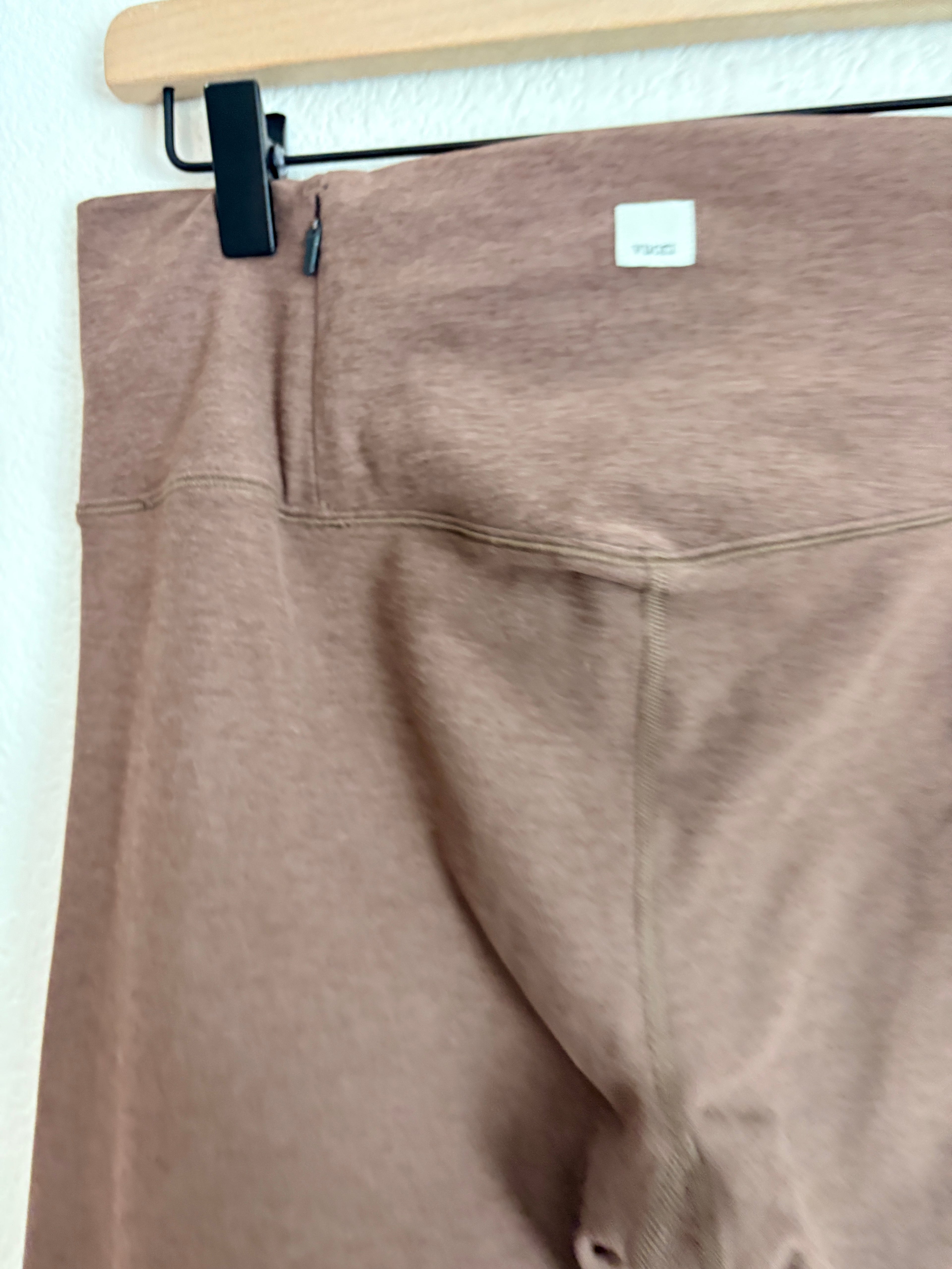 Vuori Chocolate Clean Elevation Leggings (M)