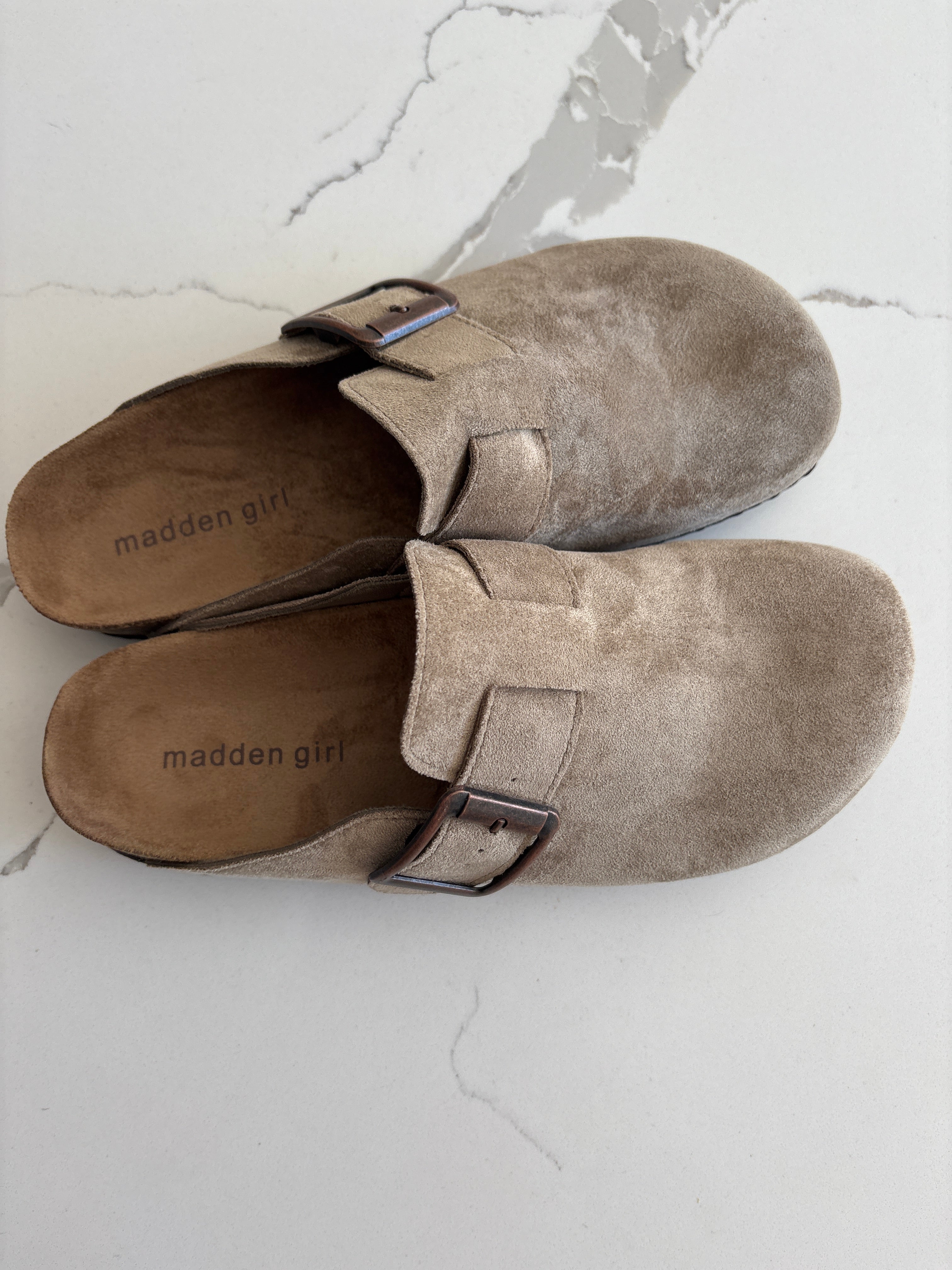 Neutral Clogs (9)