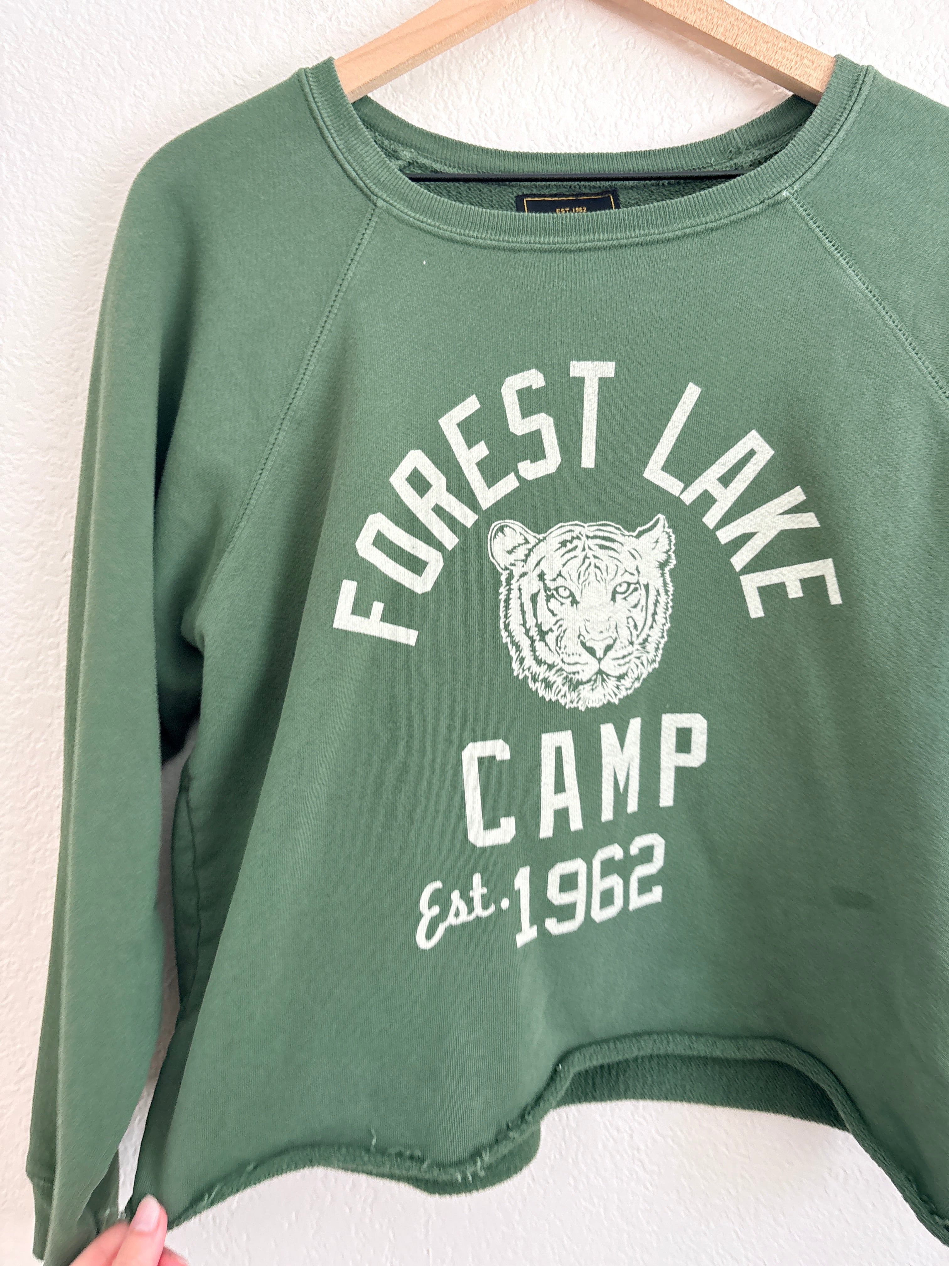 Original Retro Brand Graphic Sweatshirt (S)