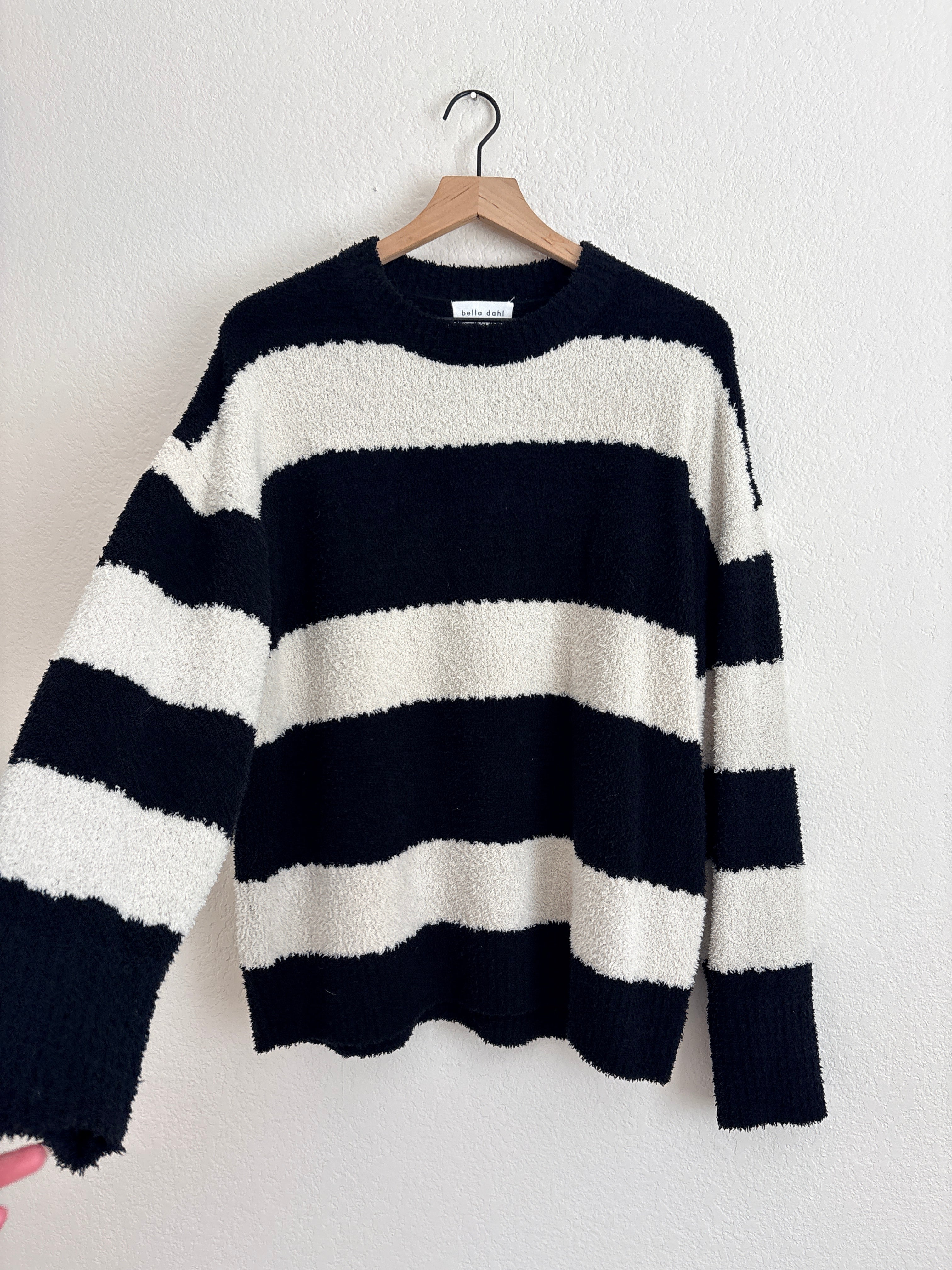 Bella Dahl Fuzzy Oversized Sweater (M)