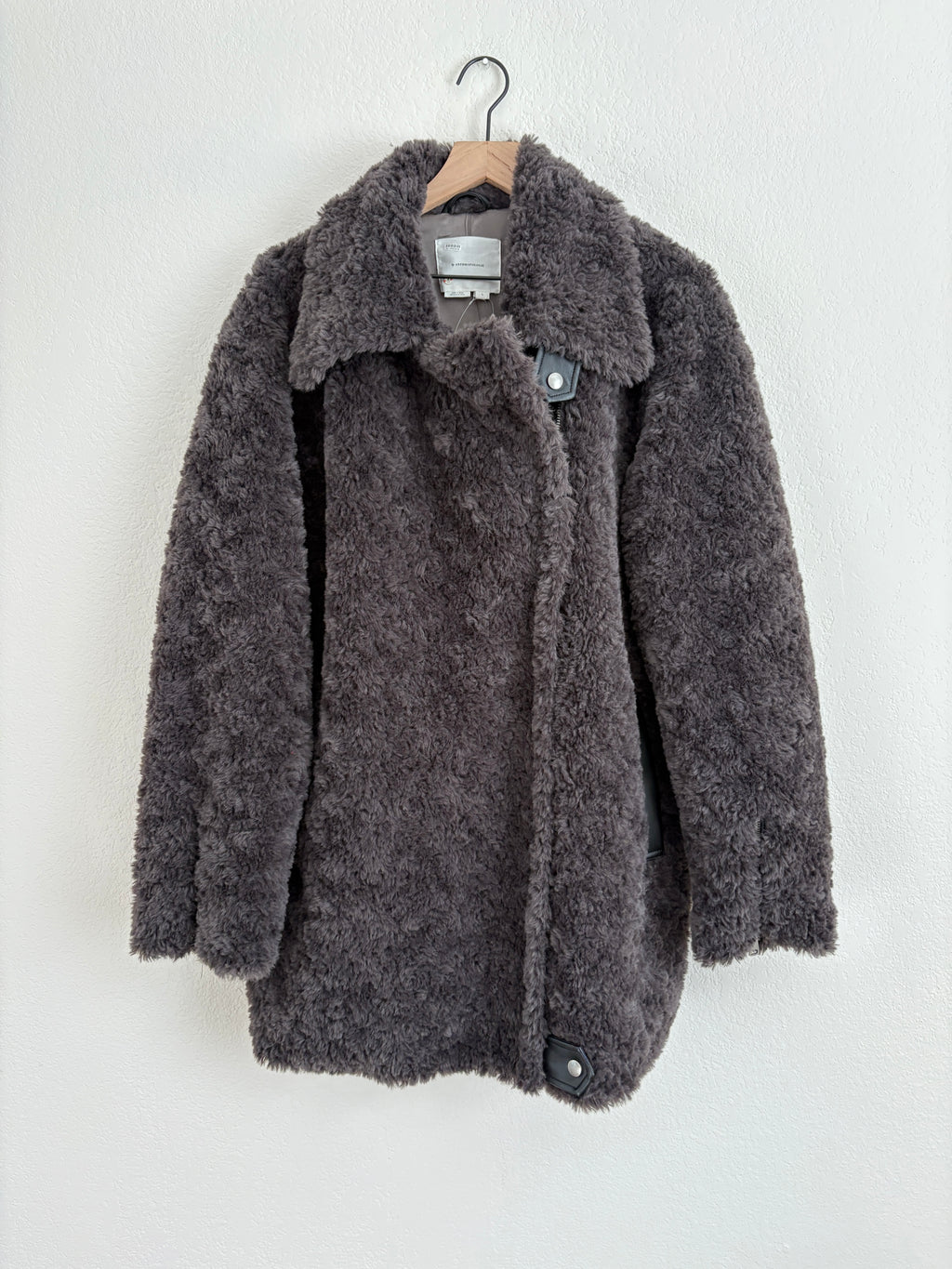 NWT Anthropologie Carly Faux Fur Jacket (L)