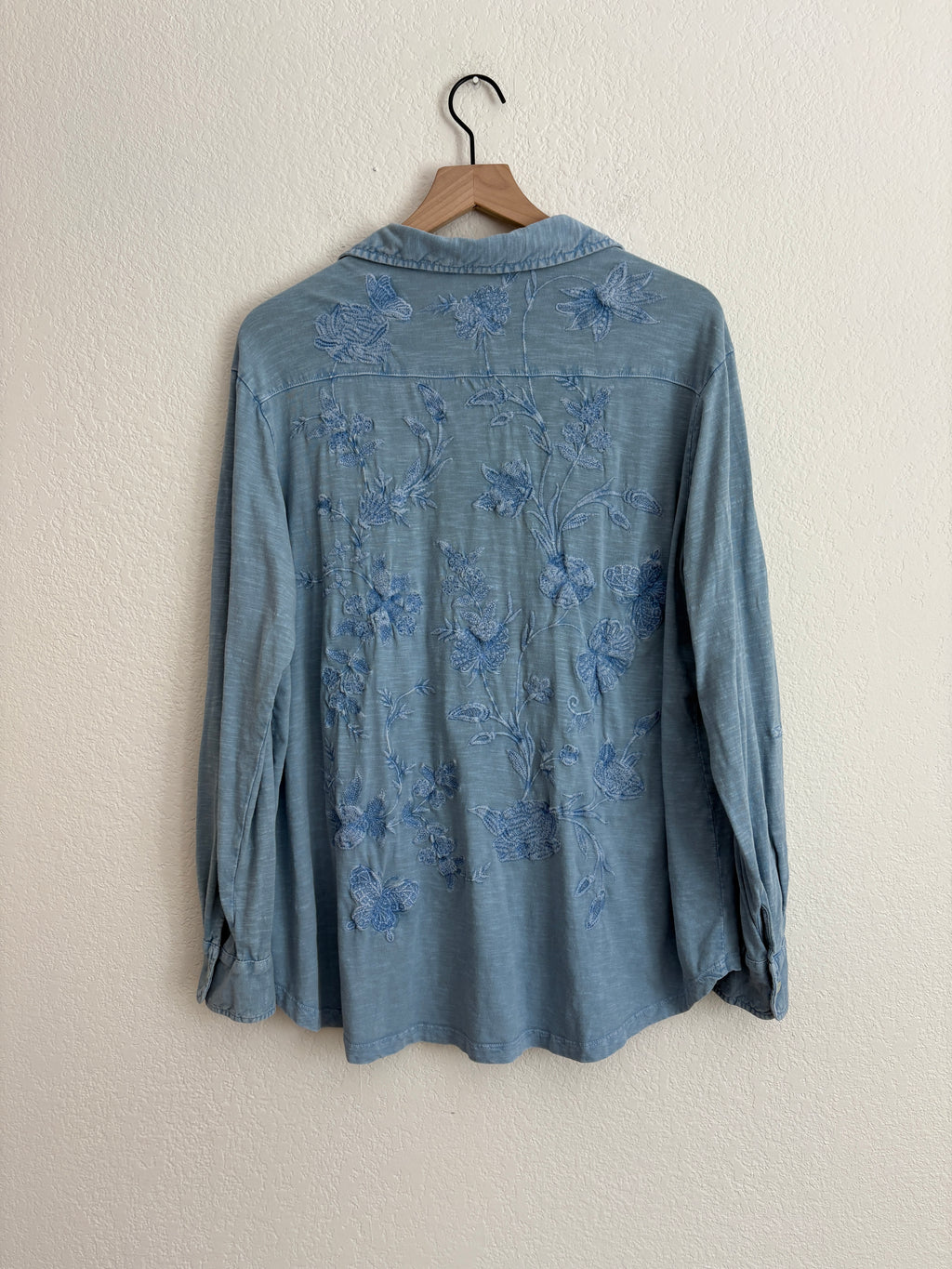 Anthropologie Caite Embroidered Shirt (M)