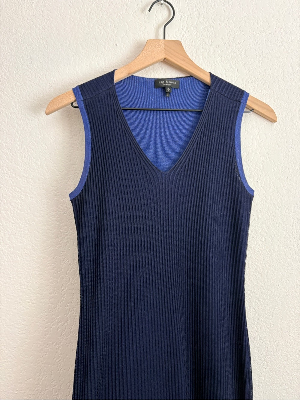 Rag & Bone Cora Ribbed Midi Dress in Navy Blue (M)