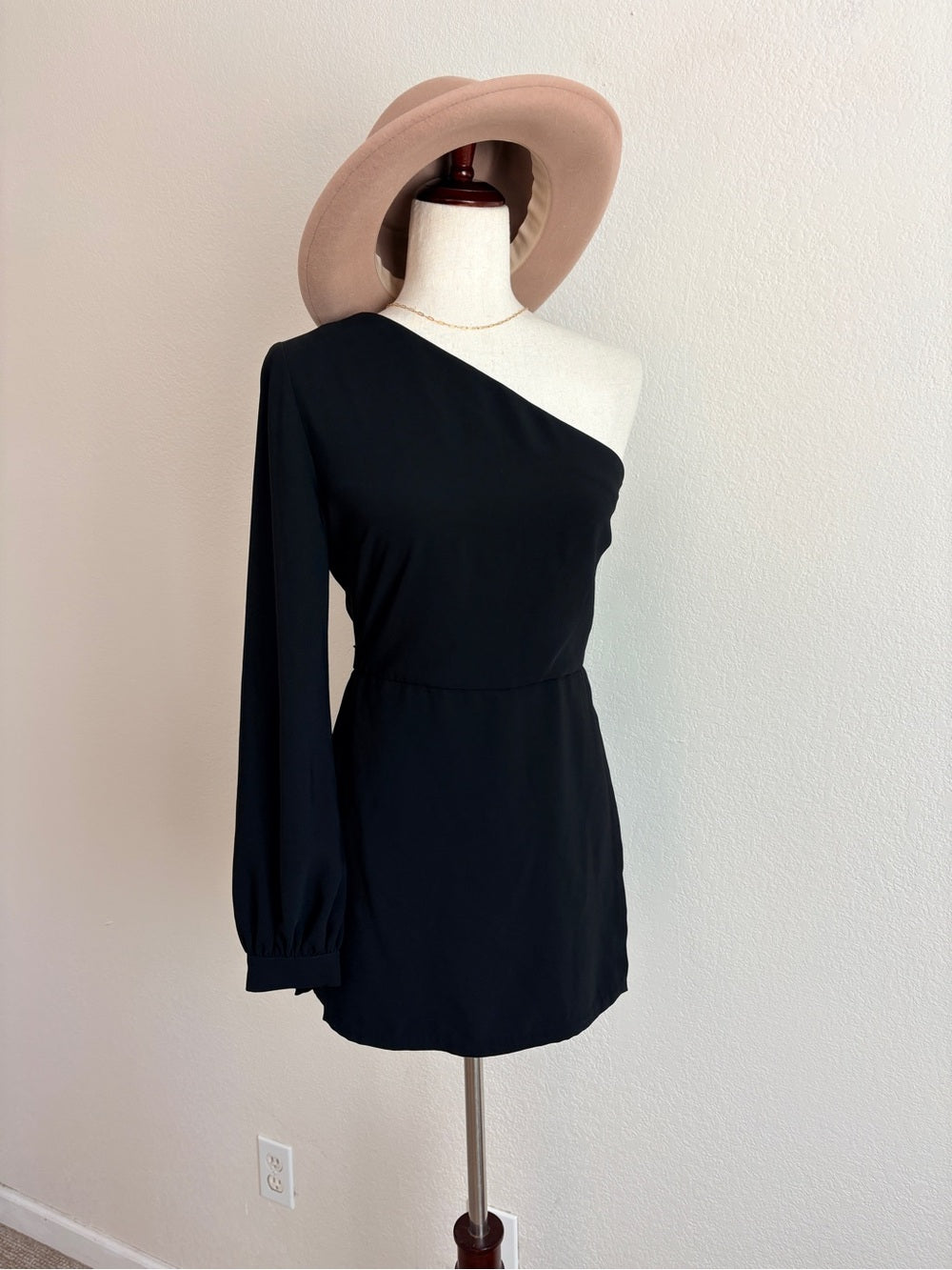 Amanda Uprichard X Revolve One Shoulder Black Romper (S)