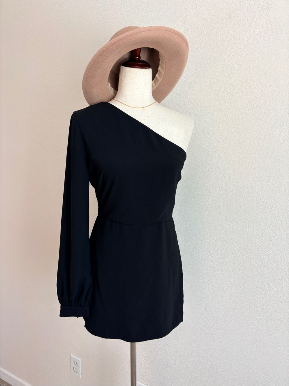 Amanda Uprichard X Revolve One Shoulder Black Romper (S)