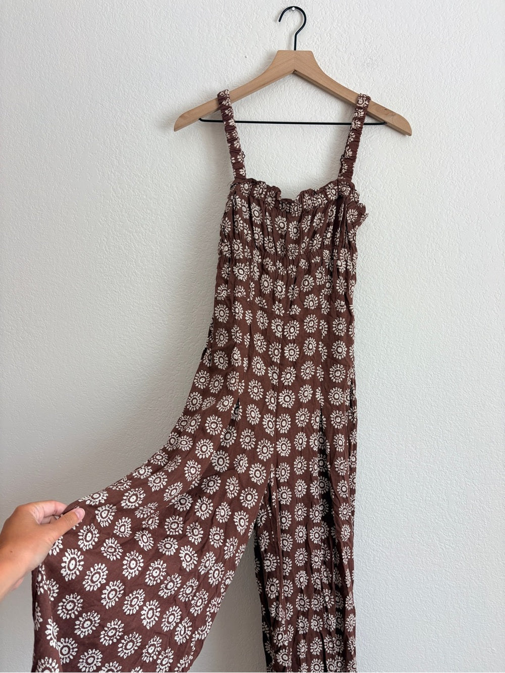 UO Boho Ecote Linen Strappy-Back Jumpsuit (S)