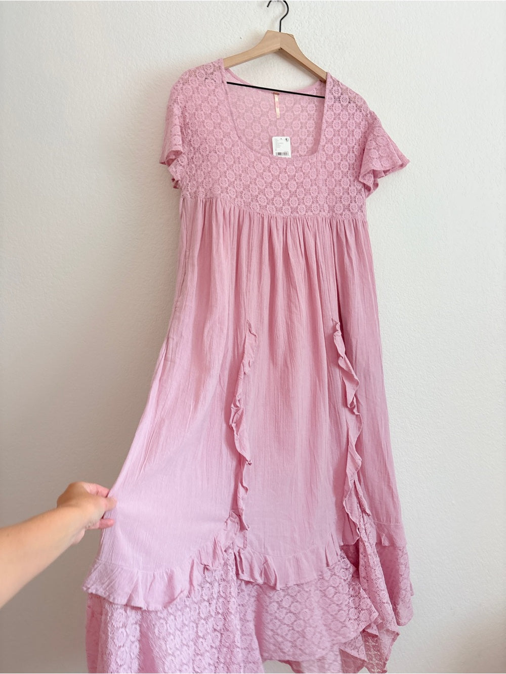 NWT Free People Romance Boho Lace Ruffle Maxi Dress in Dusty Pink (S)