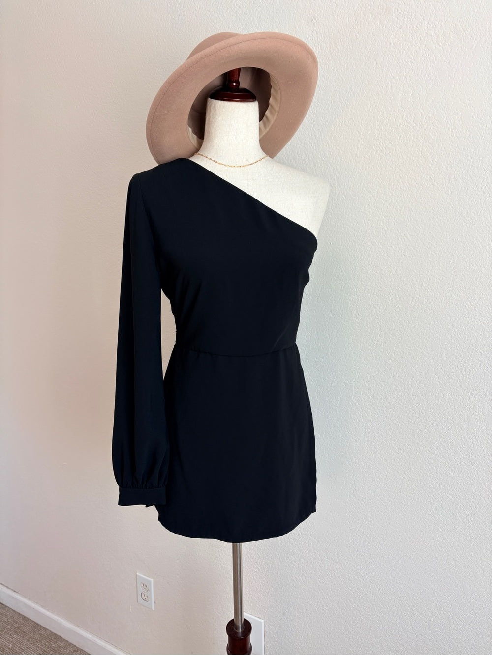 Amanda Uprichard X Revolve One Shoulder Black Romper (S)