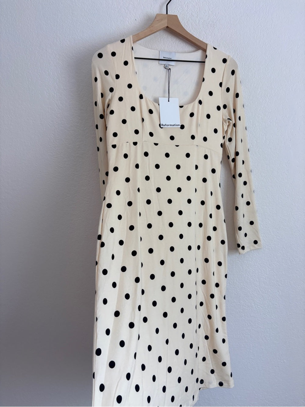 NWT Reformation Davi Knit Dress in Sundae Dot (M)(
