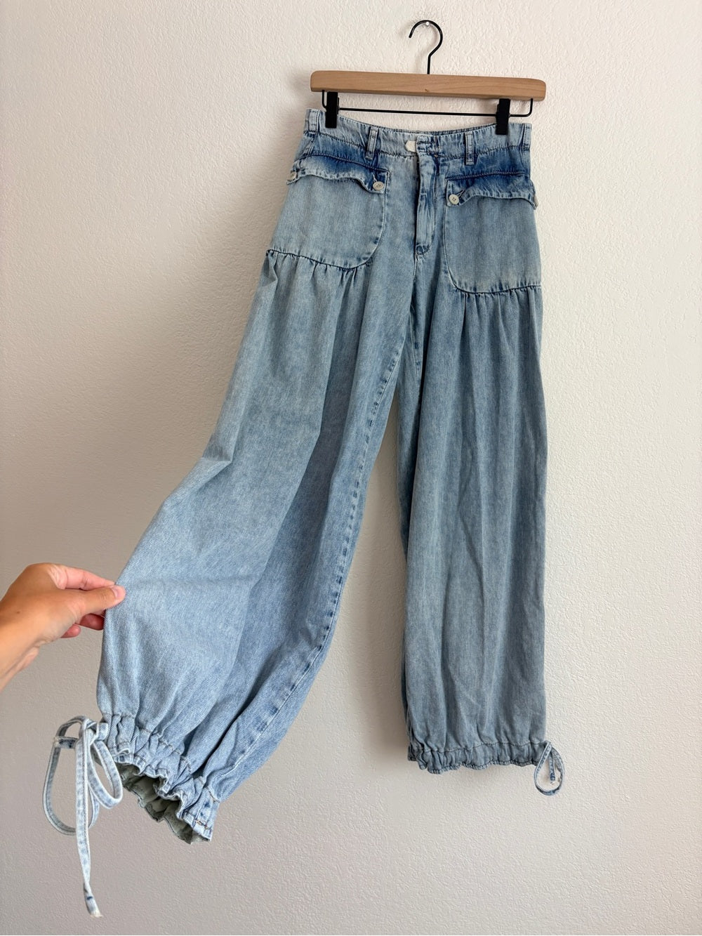Free People Lotus Balloon Jeans in Bijou Blue (26)