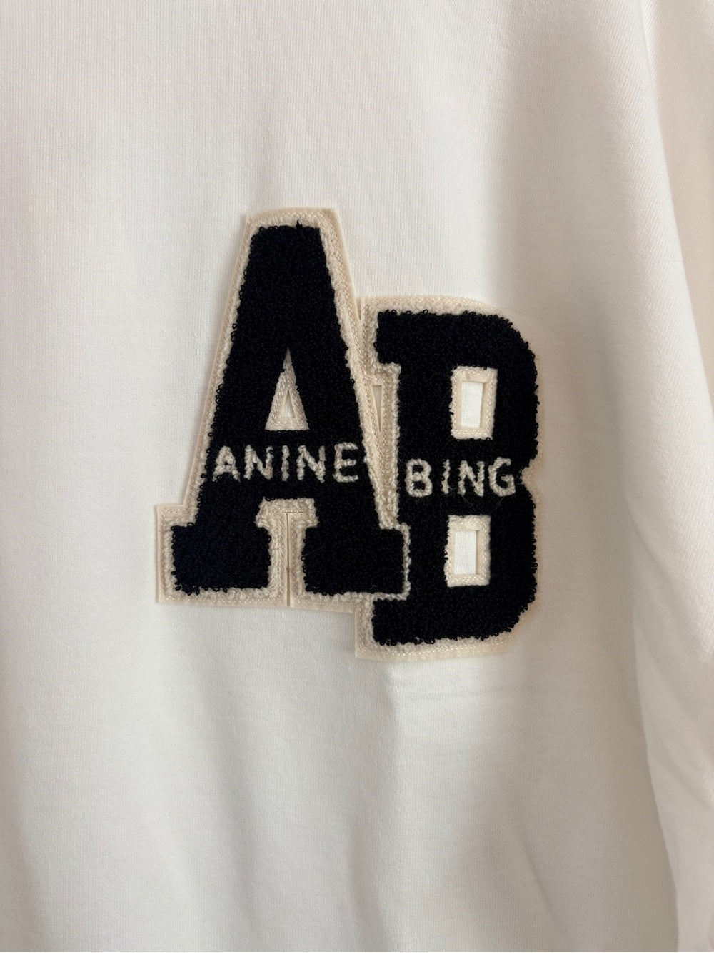 NWT Anine Bing Miles Oversized White Logo Patch Crewneck Sweatshirt (L)
