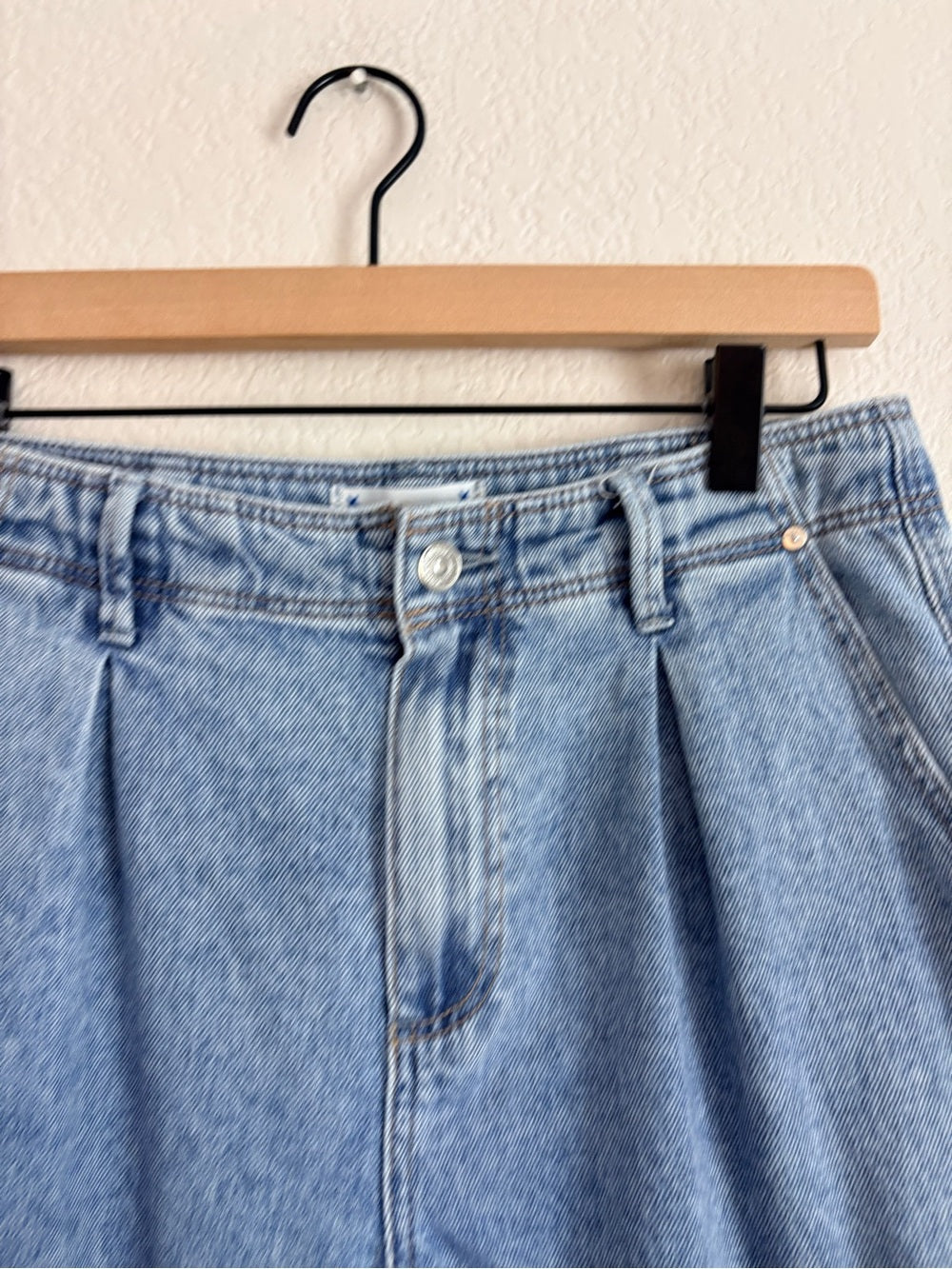 Paige Bella Pleated Trouser Jeans 100% Soft Cotton (26)