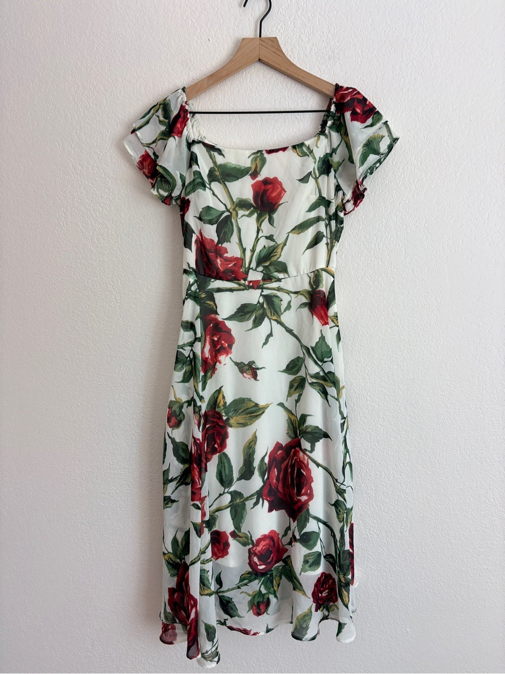 Betsey Johnson Tea Length Rose Cocktail Dress (2)