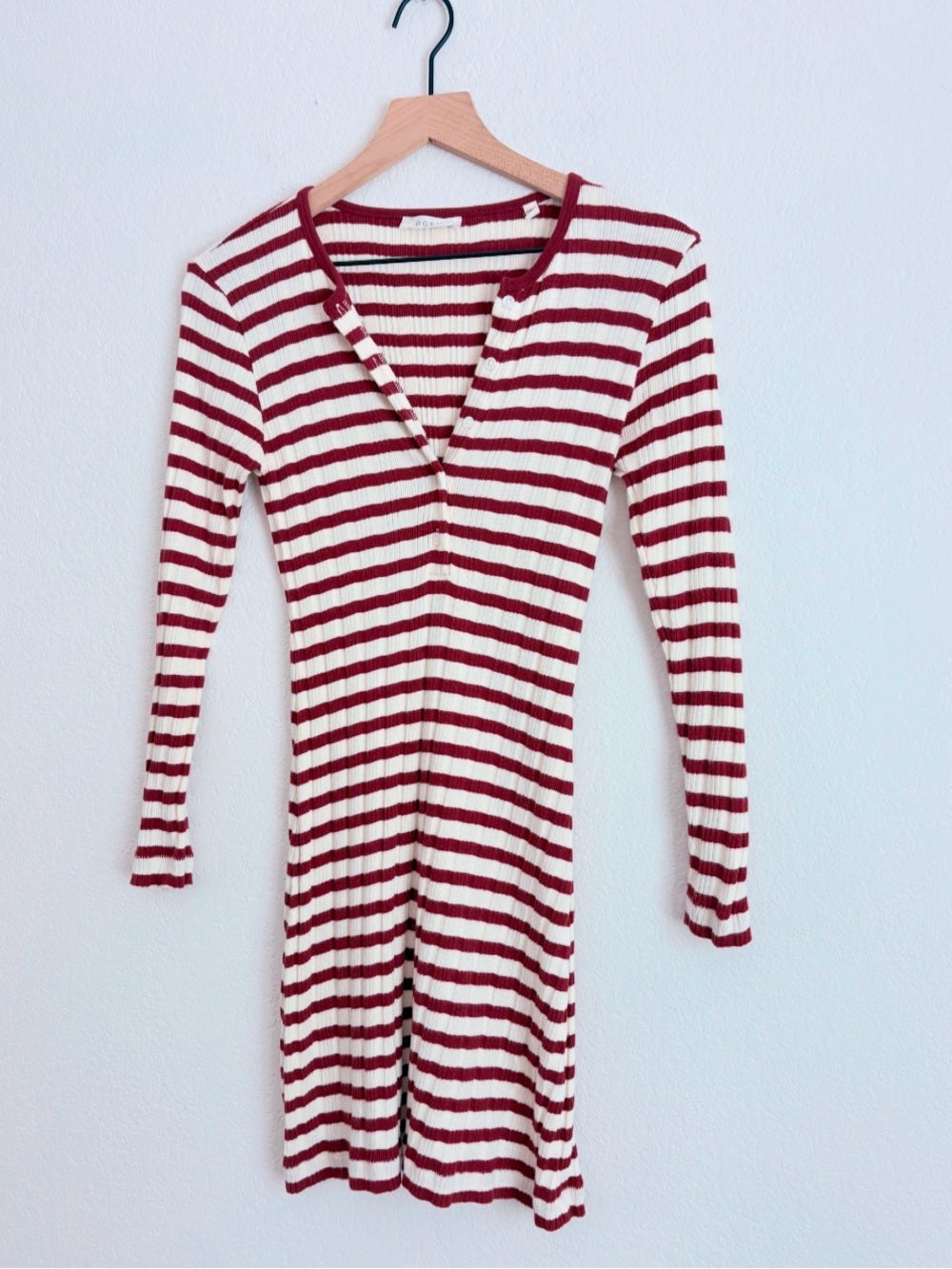 Doen Como Auburn San Simeon Stripe Henley Dress (S)