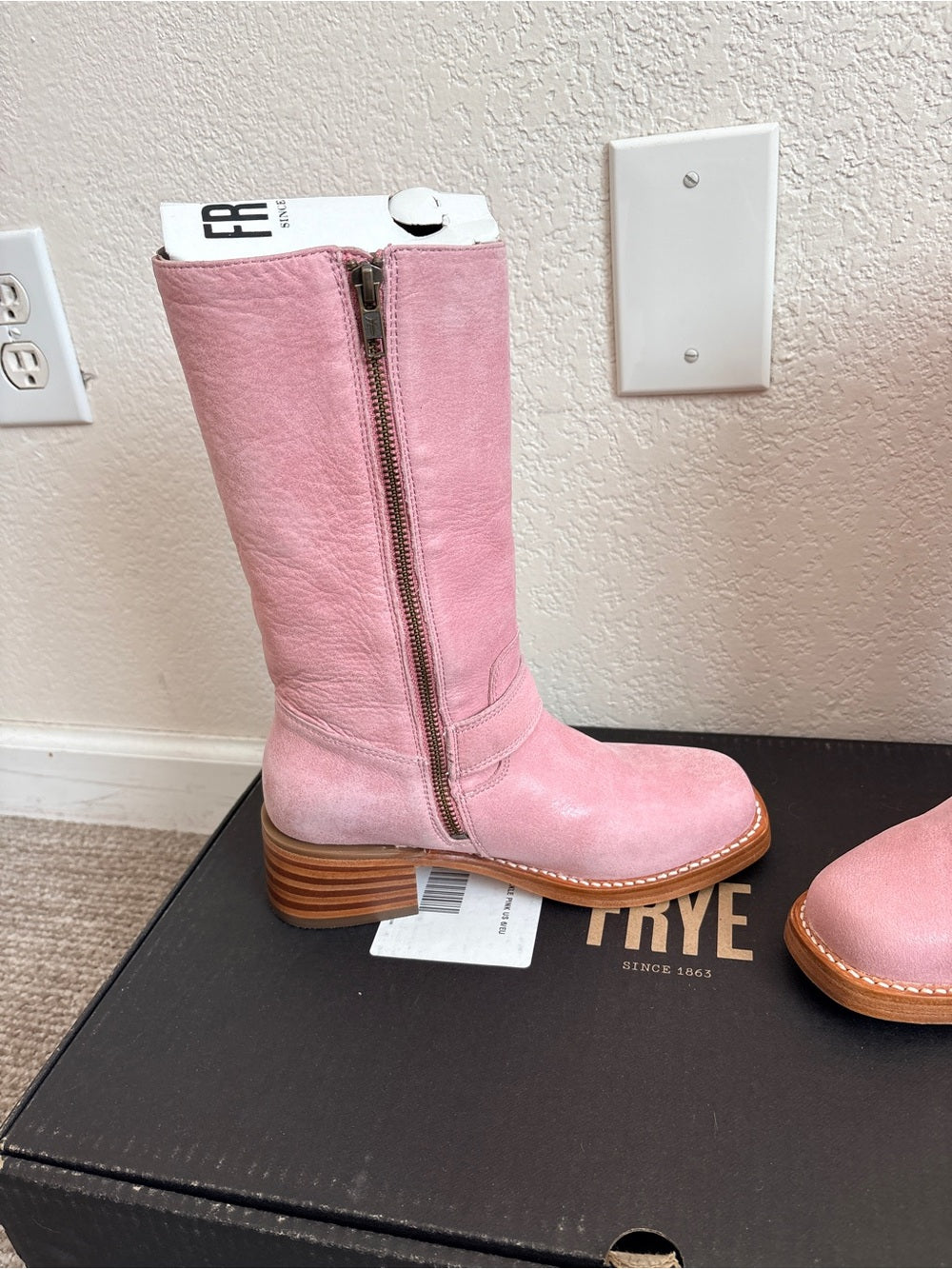 NEW Frye Exclusive Campus Buckle Boots (6)