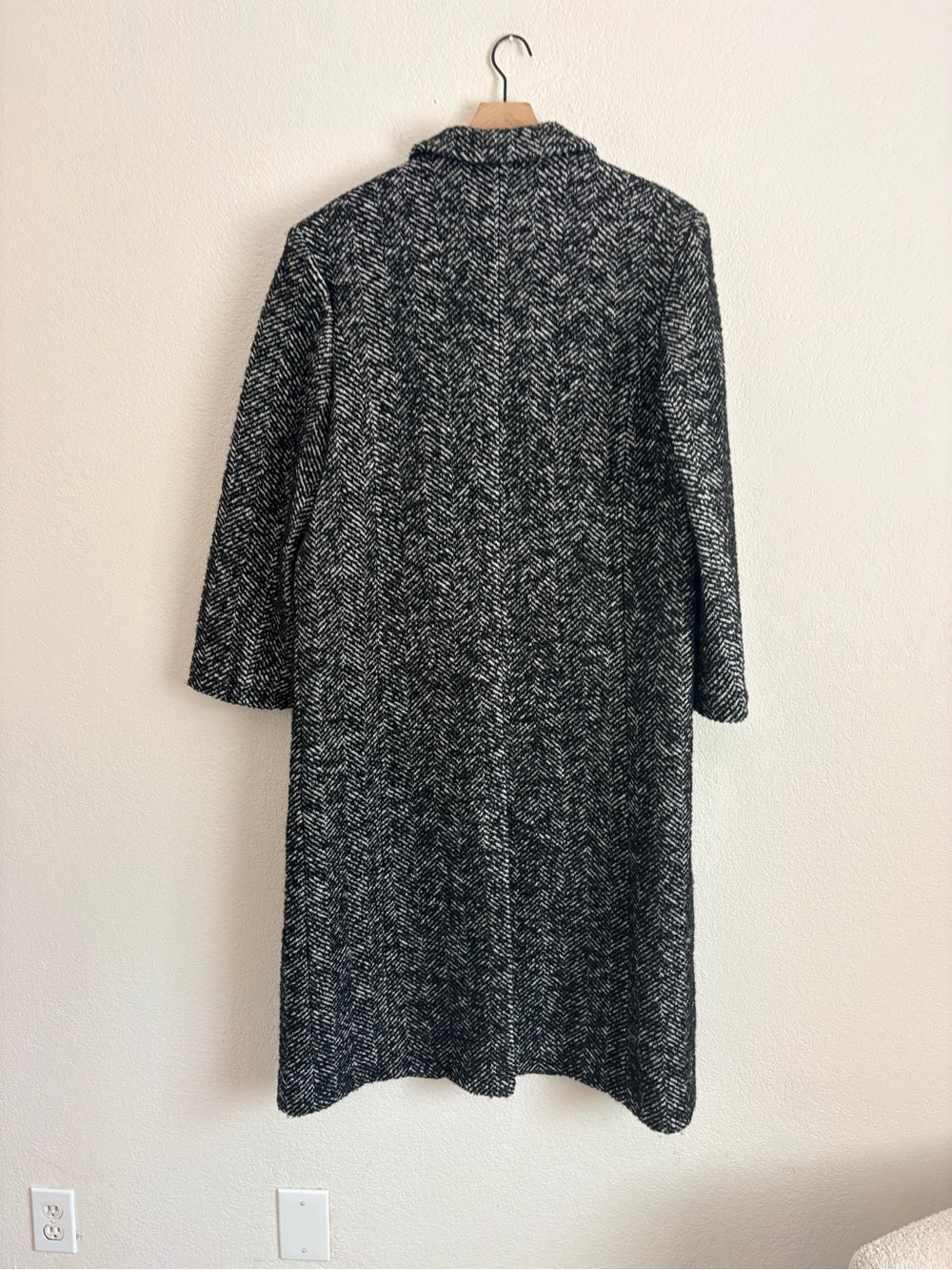 NWT Anine Bing Quinn Wool Long Herringbone Tweed Coat in Black and White (L)