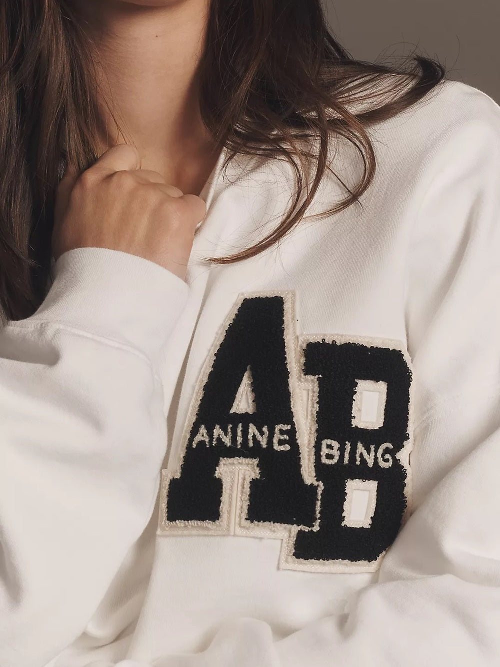 NWT Anine Bing Miles Oversized White Logo Patch Crewneck Sweatshirt (L)