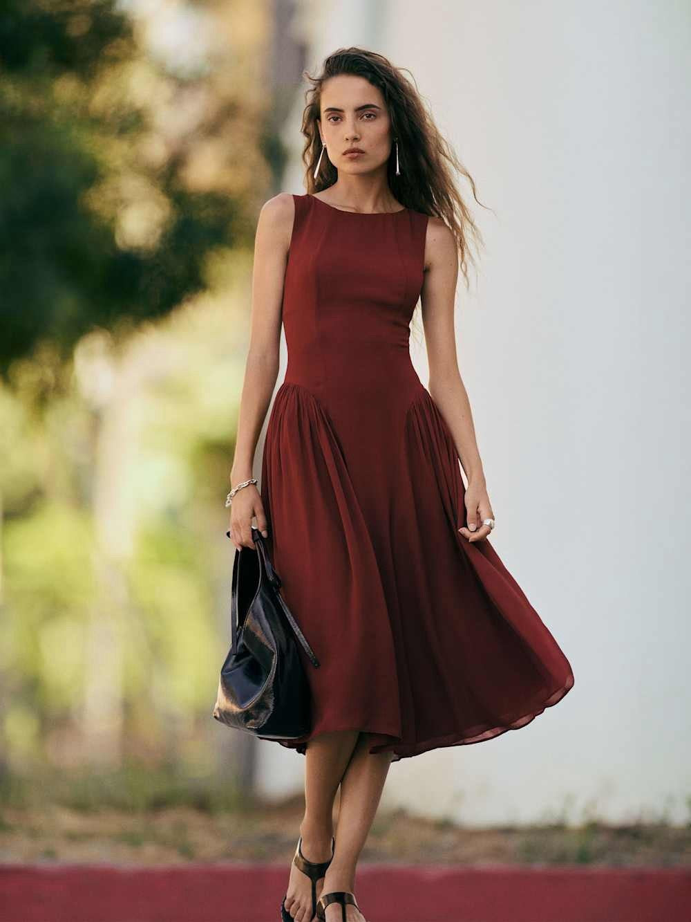 NWT Reformation Anelis Dress in Chianti (6)