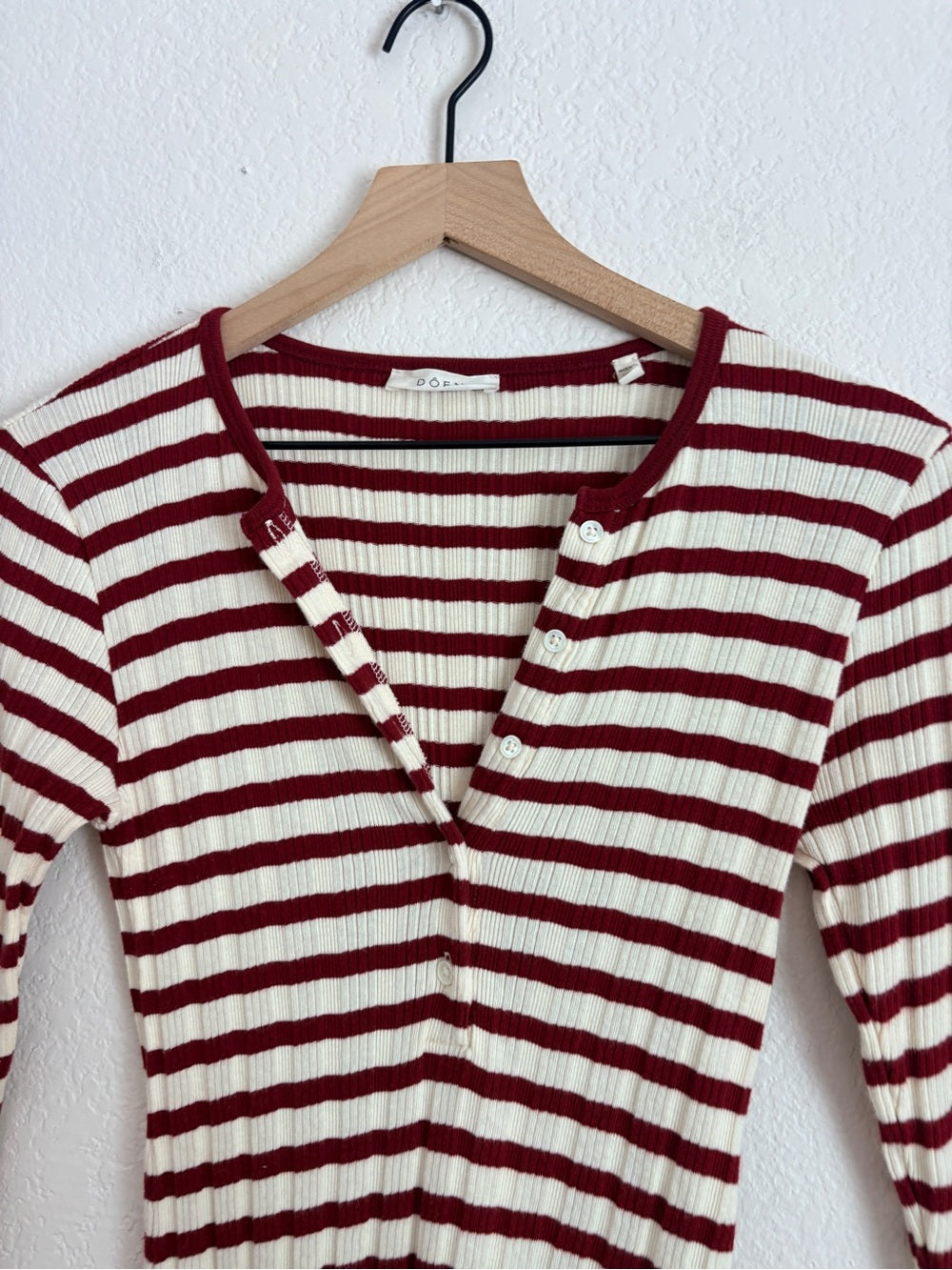 Doen Como Auburn San Simeon Stripe Henley Dress (S)