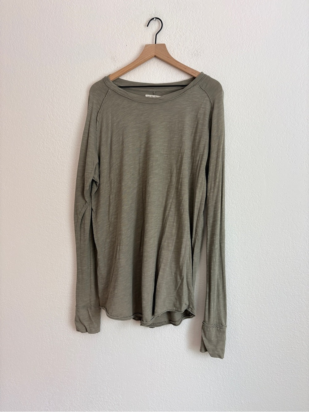 Free People Cotton Long Sleeve Crewneck Top in Olive Green (L)