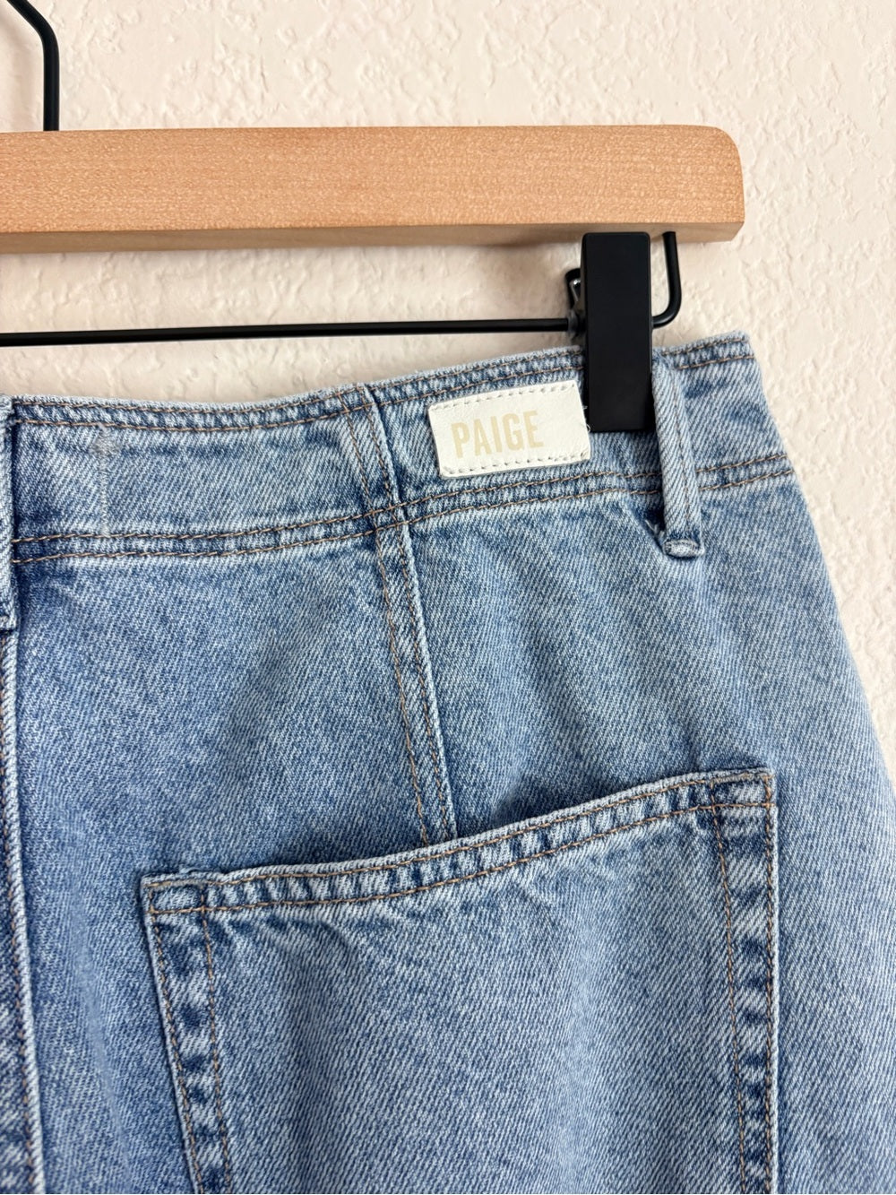 Paige Bella Pleated Trouser Jeans 100% Soft Cotton (26)