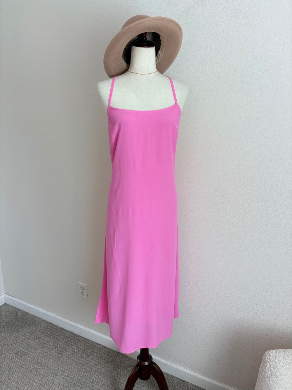 Melissa Obadash Primrose lace-up crepe midi dress in Bubblegum Pink (M)